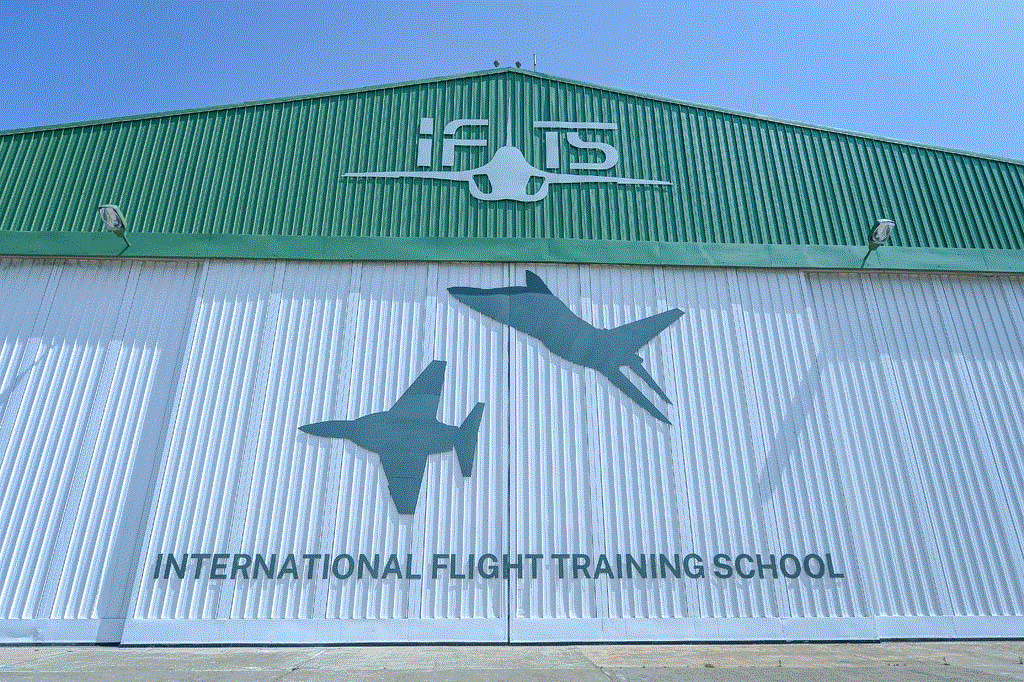 Presentato il nuovo campus dell’International Flight Training School (IFTS) di Decimomannu